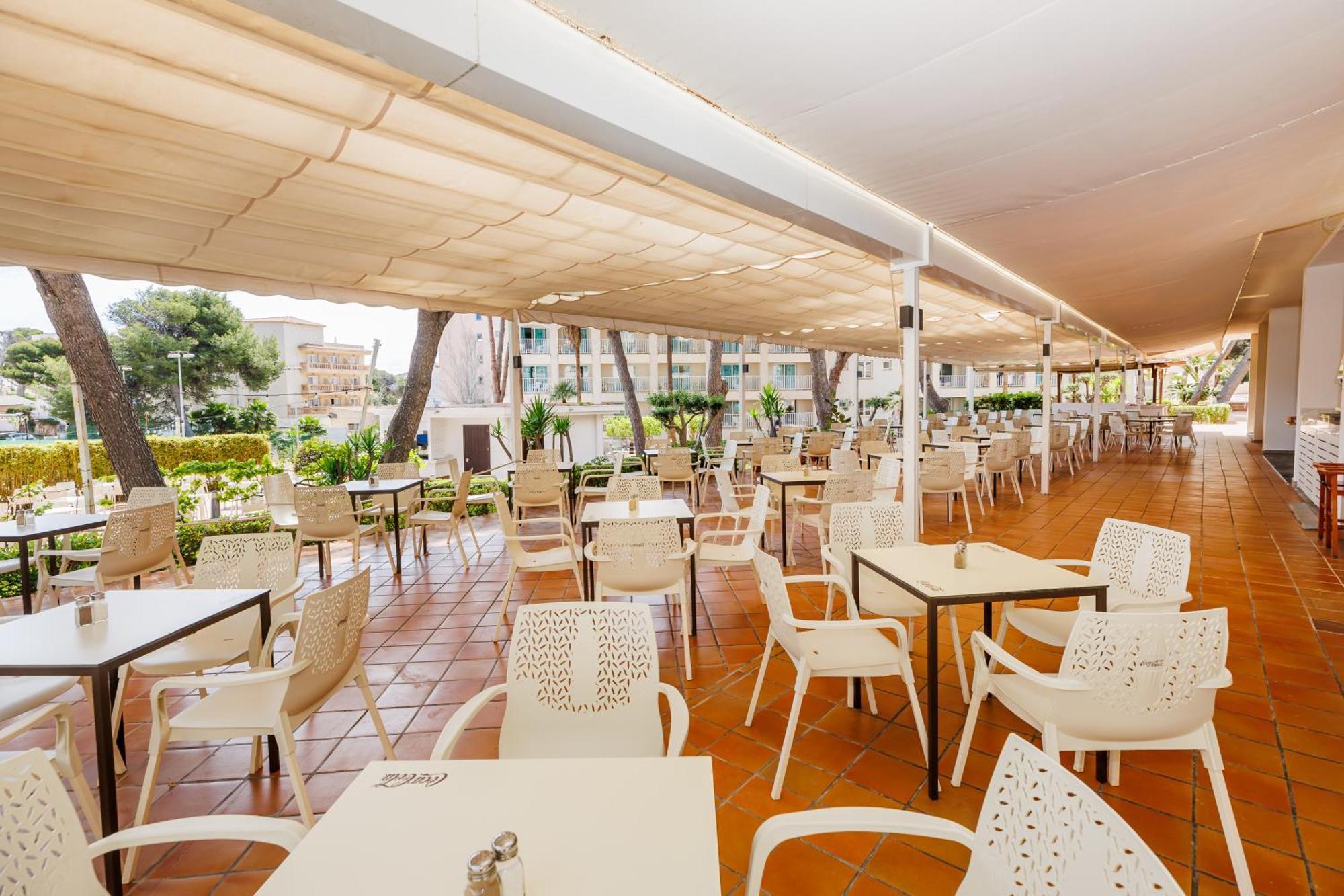O7 Club Cala Ratajda